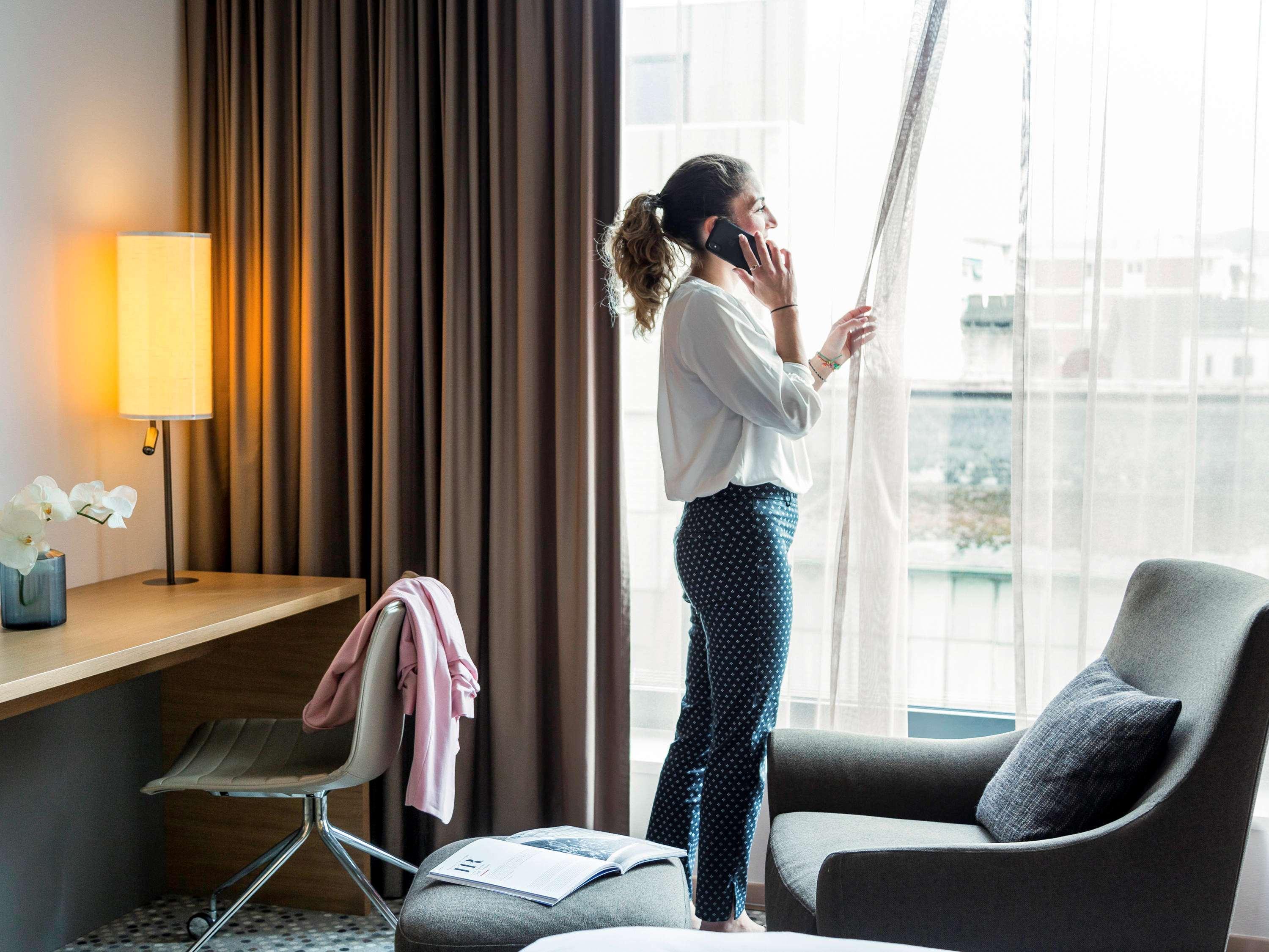 Pullman Basel Europe Hotell Exteriör bild
