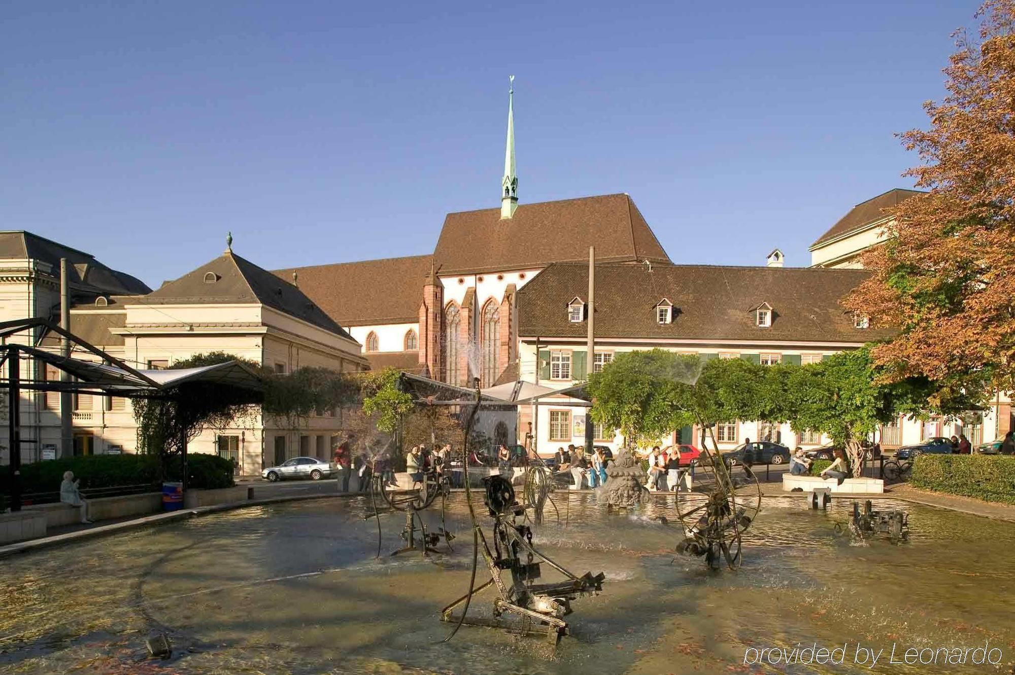 Pullman Basel Europe Hotell Exteriör bild