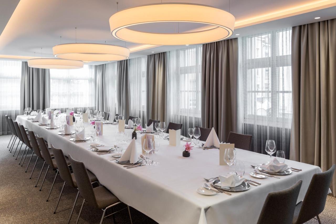 Pullman Basel Europe Hotell Exteriör bild