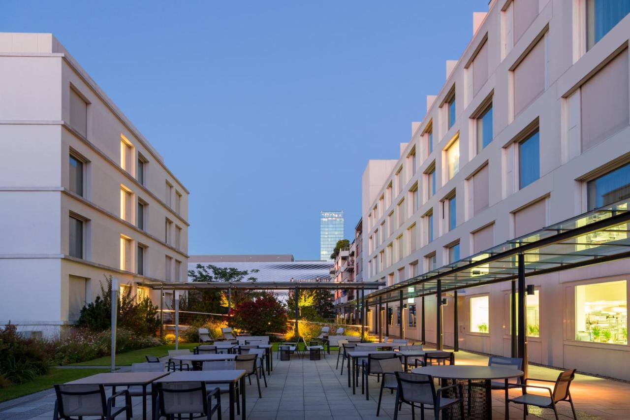 Pullman Basel Europe Hotell Exteriör bild
